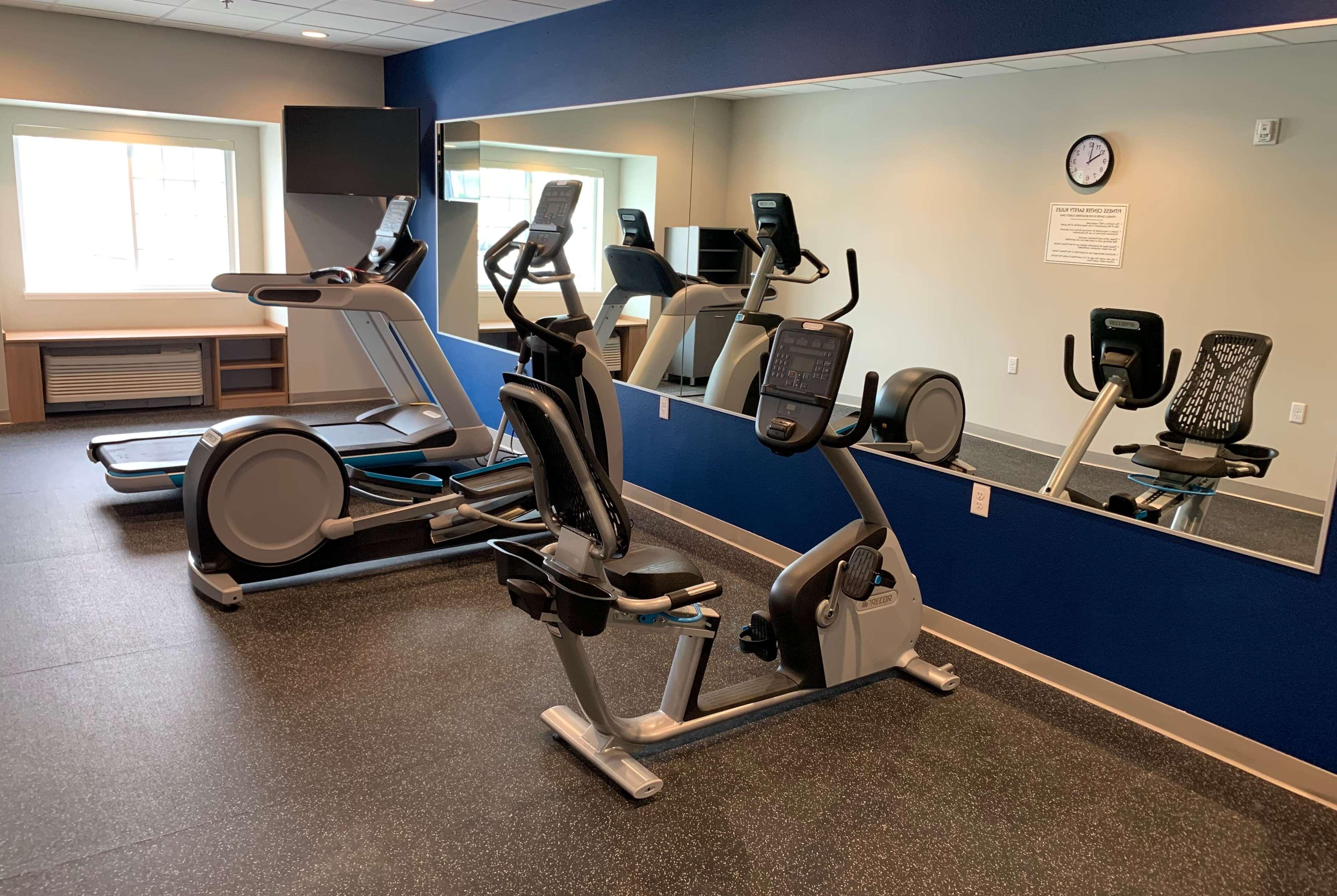 Microtel Inn & Suites By Wyndham Fountain Fort Carson Екстериор снимка